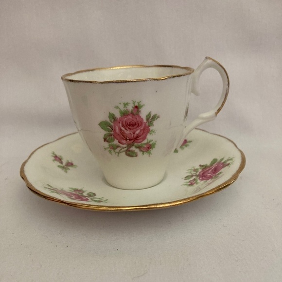 Vintage “Jason” Tea Cup. Roses Shabby Chic Floral - Picture 1 of 7